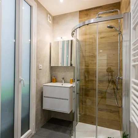 شقة Relaxhome - Hypercentre - Clim - Netflix *